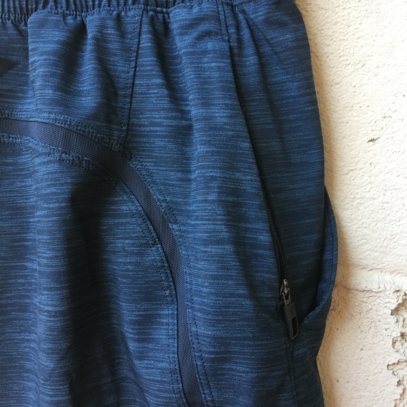 Lululemon Pace Breaker Out Of Mind Liner 9" Size S - Picture 8 of 12